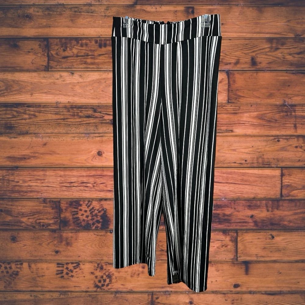 5 for $25🔥L&B‎ Lucky & Blessed Striped Dress Pants Small- New With Tags